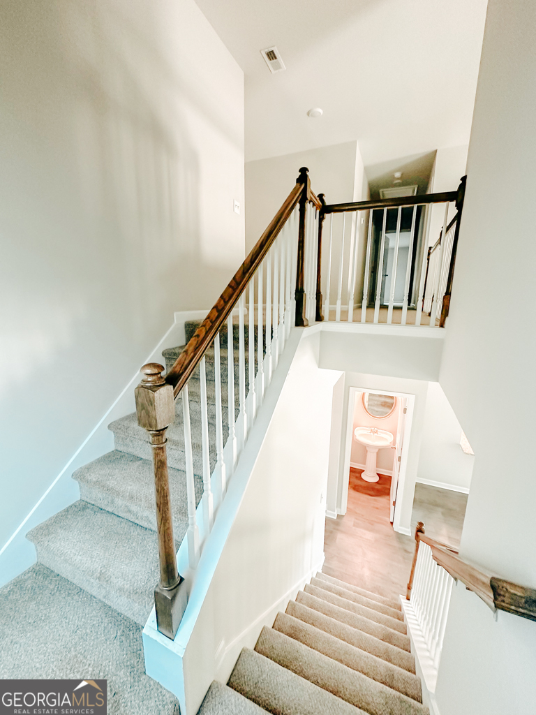 5066 Pond View Court Columbus, GA 31907 - Photo 11 of 30 a view of entryway