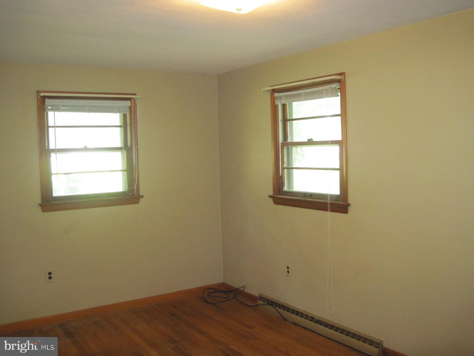 5 Willow Run Road Dover, PA 17315 - Photo 17 of 33 bedroom 1