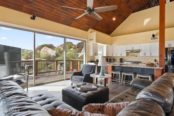 $624,900 | 17078 Fountainhill Lane, Yarnell, AZ 85362