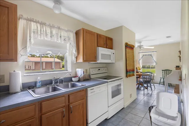 $1,300,000 | 930 90th Avenue, Vero Beach, FL 32966