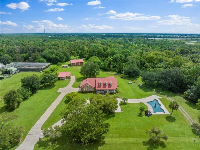 $1,300,000 | 930 90th Avenue, Vero Beach, FL 32966