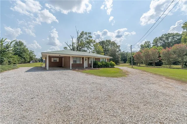 $137,000 | 3108 Highway 114, Hessmer, LA 71341