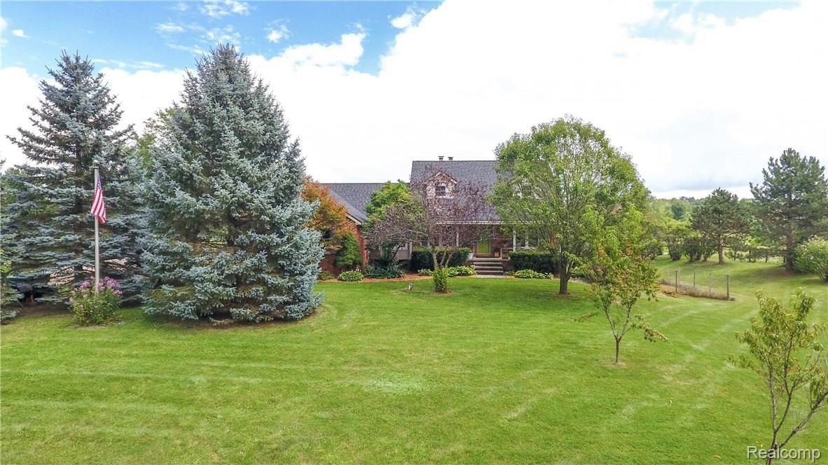 5955 Thomas Road Oxford, MI 48371 - Photo 1 of 46 DJI_0168.jpg