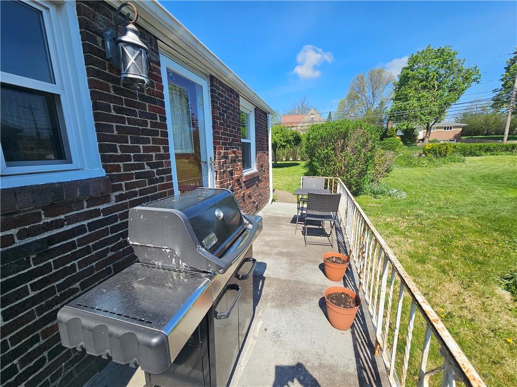 1211 Greentree Road Pittsburgh, PA 15220 - Photo 15 of 42 Gallery Image 15