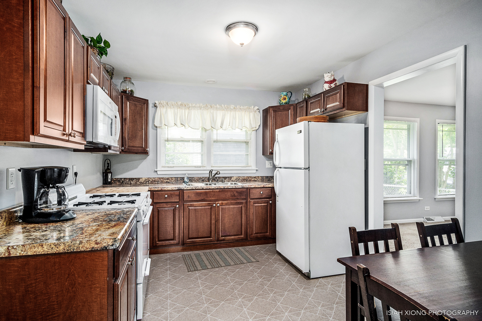 544 North Randall Road Aurora, IL 60506 - Photo 4 of 17 Gallery Image 4