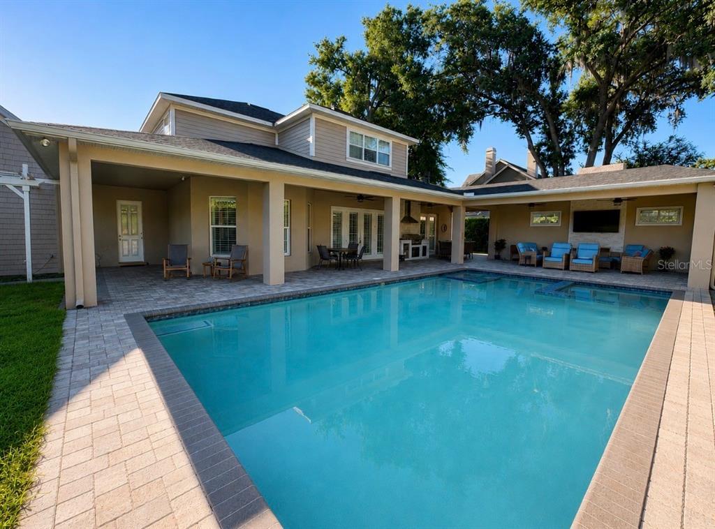 5650 Killian Path Wesley Chapel, FL 33543 - Photo 4 of 20