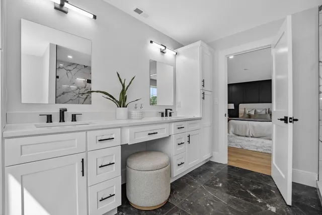 $1,888,000 | 15 Cedarcroft Lane, Waltham, MA 02451