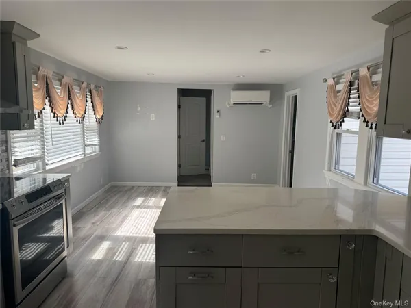 $4,200 | 10 Hillside Terrace, Amawalk, NY 10501