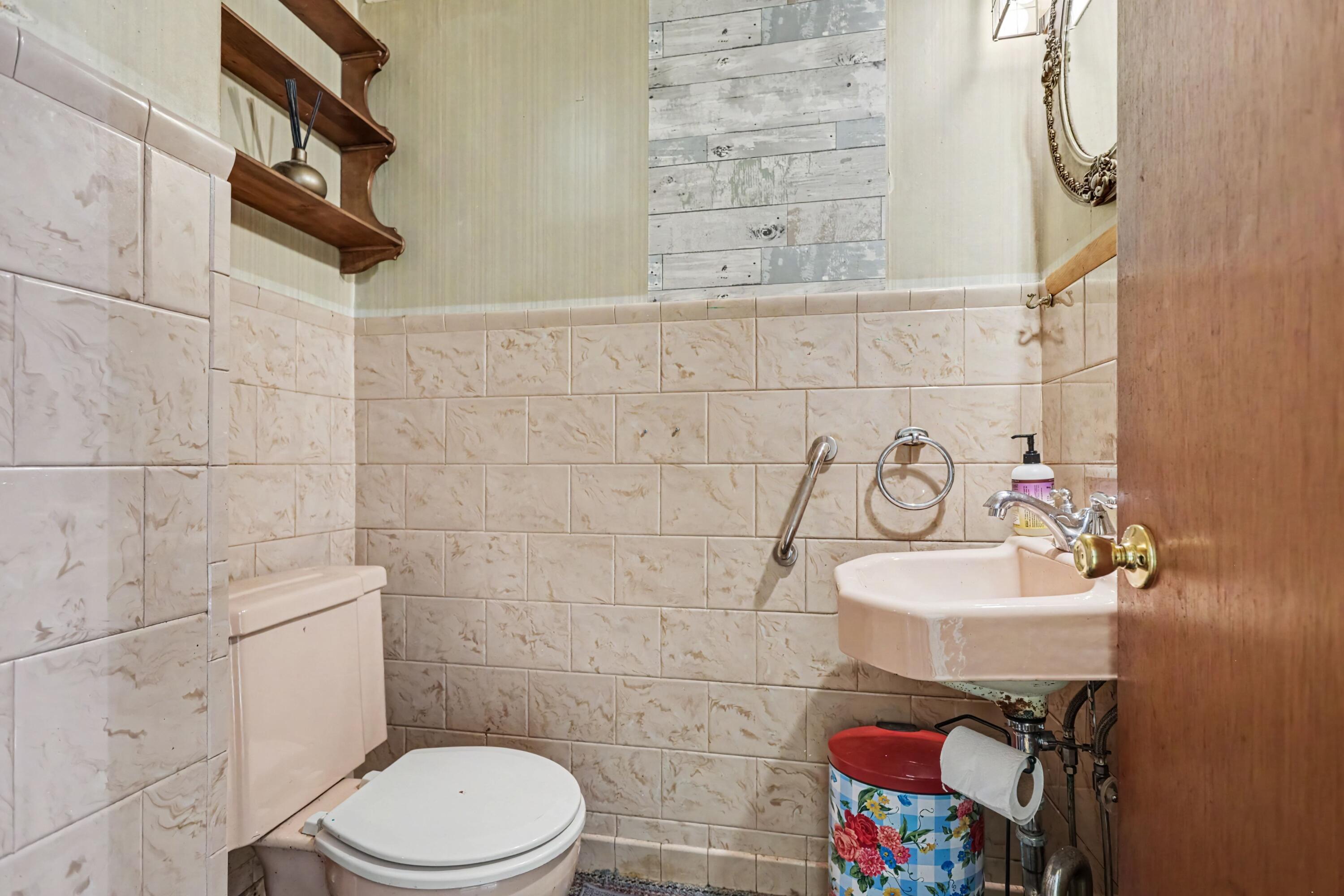715 East Street Three Rivers, MI 49093 - Photo 14 of 31 018_file_9877