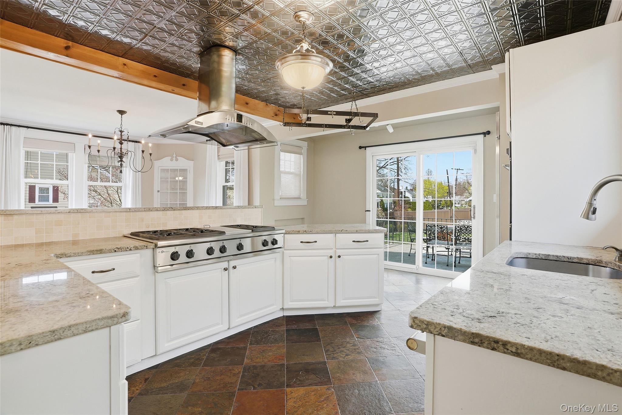 96 Indian Road Port Chester, NY 10573 - Photo 11 of 34