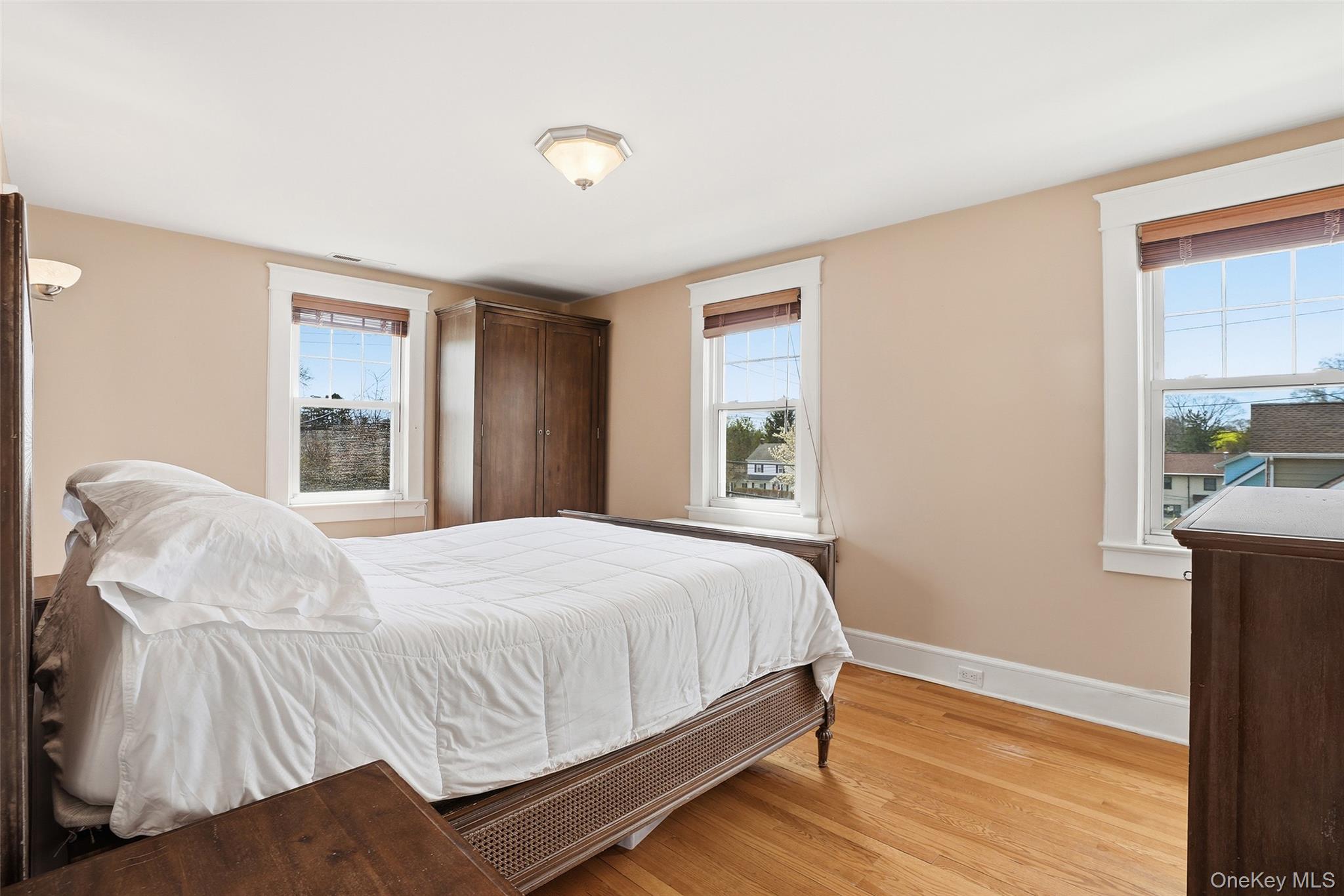 96 Indian Road Port Chester, NY 10573 - Photo 15 of 34