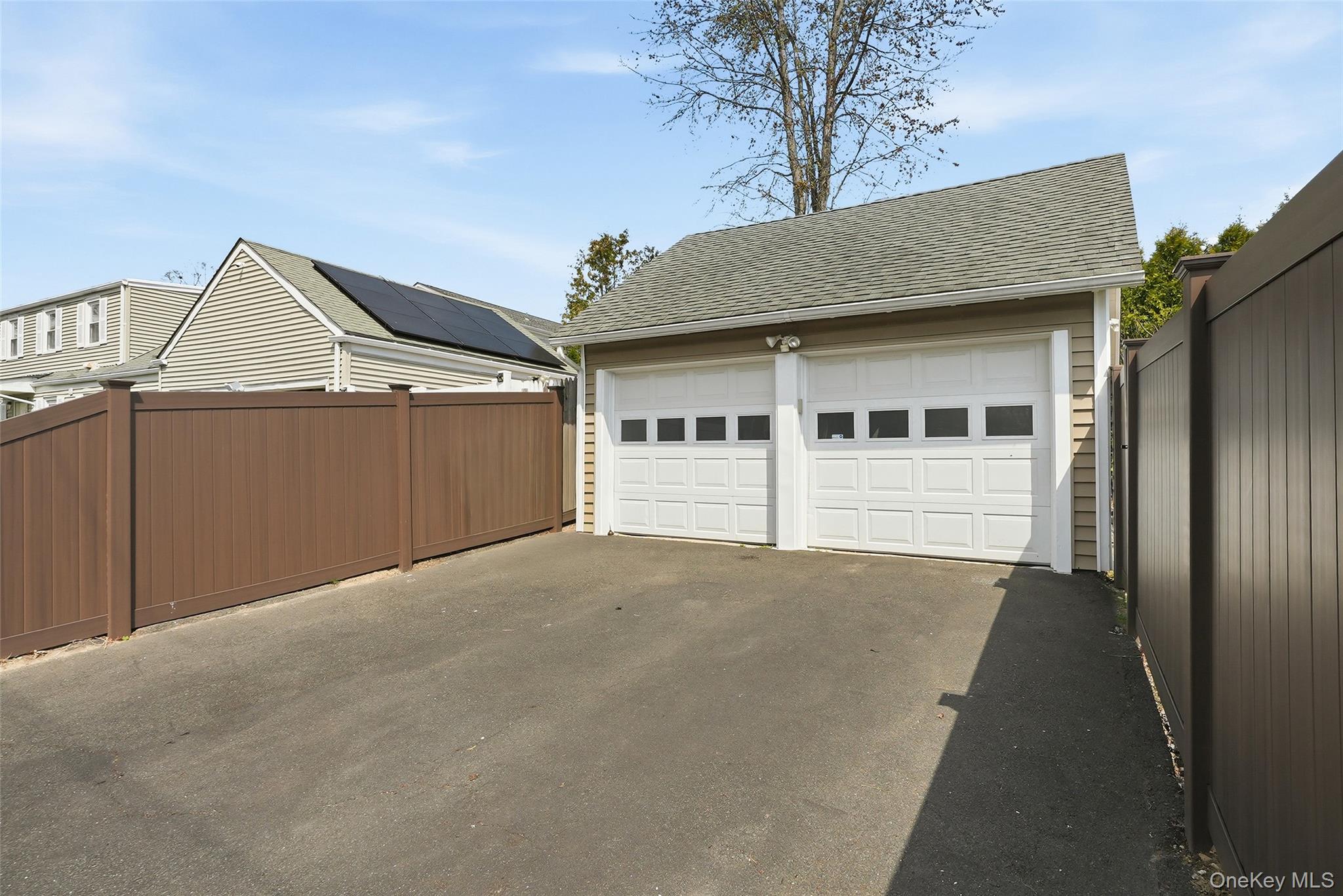 96 Indian Road Port Chester, NY 10573 - Photo 31 of 34