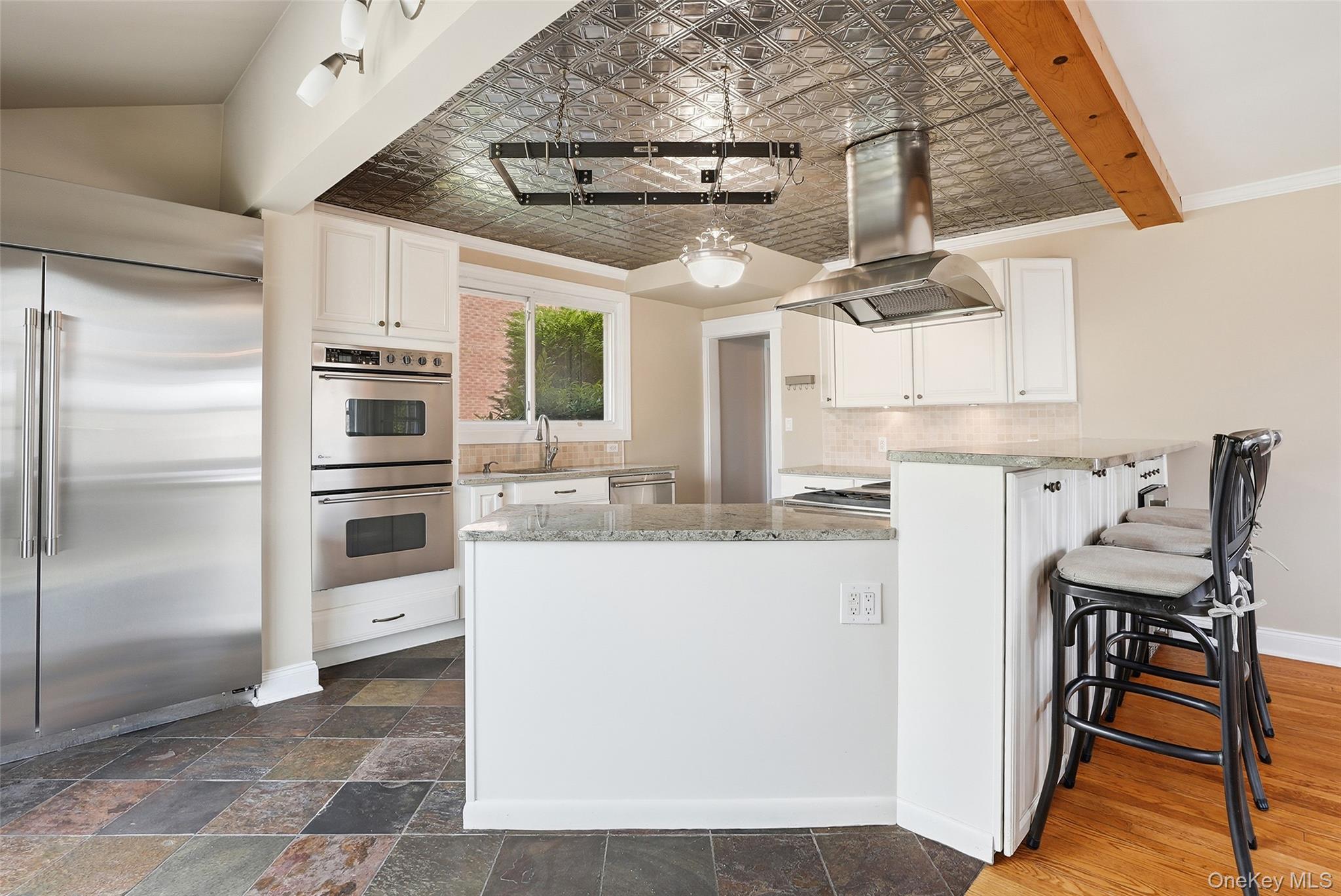 96 Indian Road Port Chester, NY 10573 - Photo 8 of 34