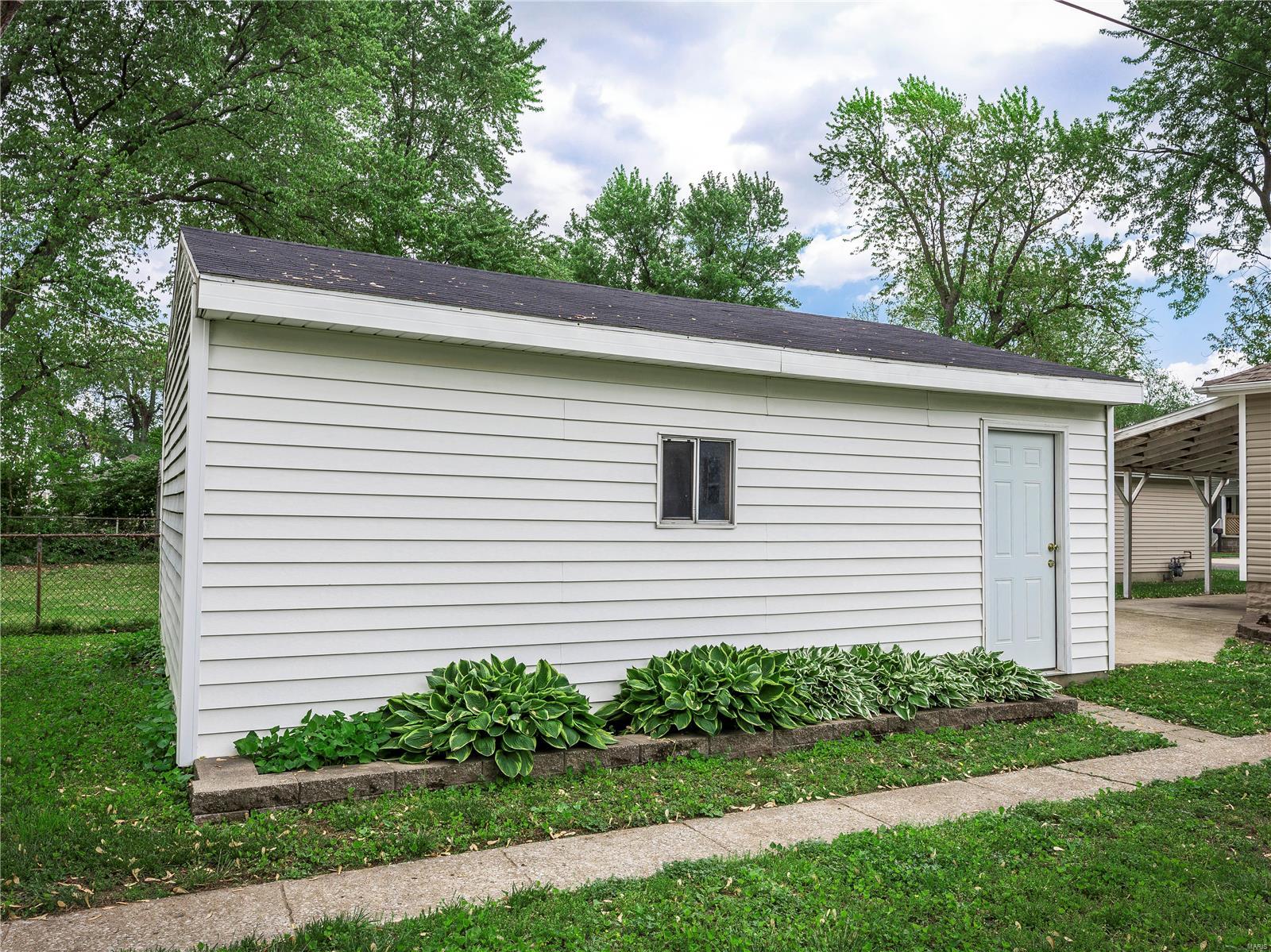 130 East 3rd Street Roxana, IL 62084 - Photo 32 of 33 Gallery Image 32