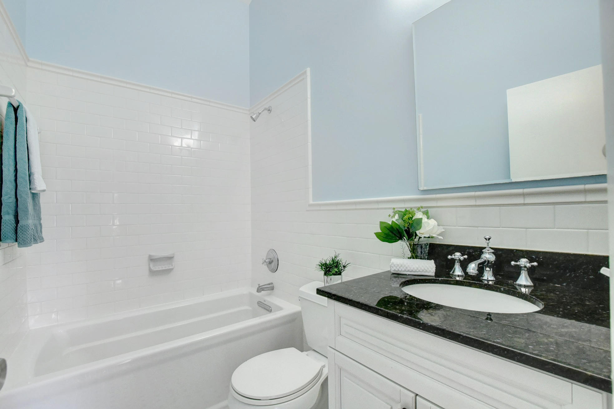9166 Southwest 21st Court, Unit D Boca Raton, FL 33428 - Photo 31 of 48 Fully Renovated Guest Bathroom!
