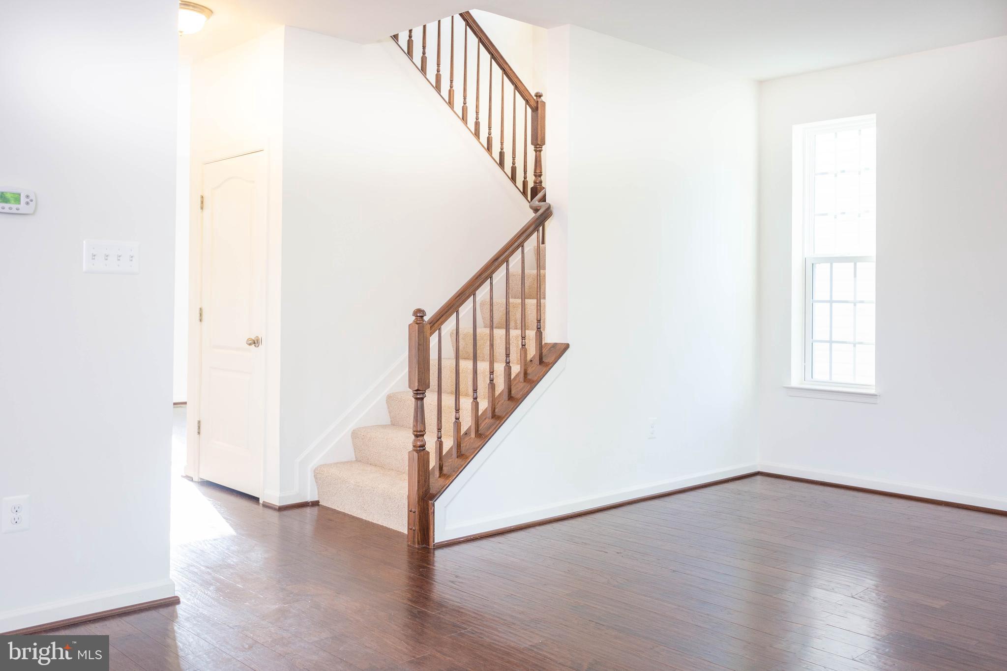 10523 Braddock Run Road Baltimore, MD 21220 - Photo 15 of 40 Beautiful staircase
