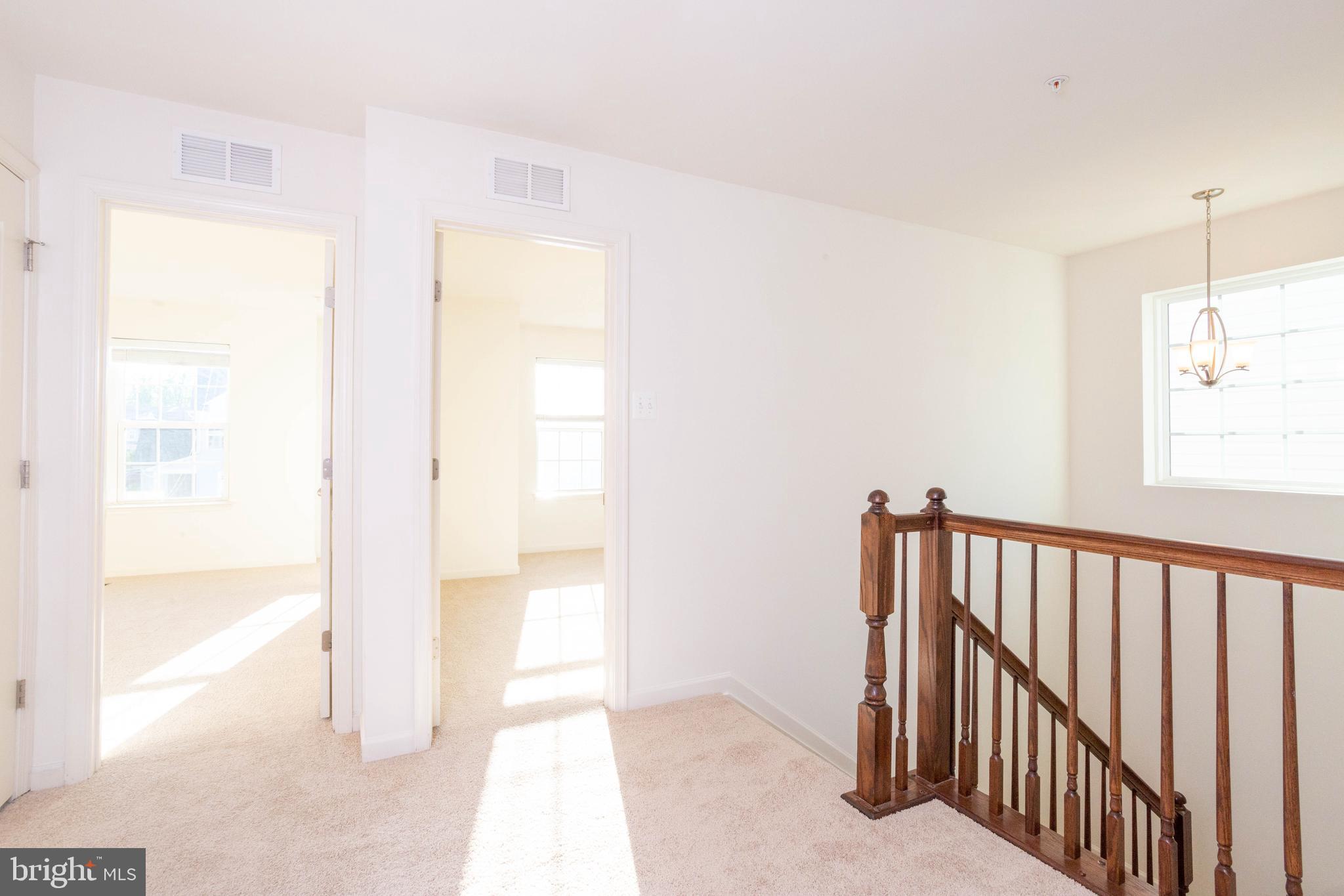 10523 Braddock Run Road Baltimore, MD 21220 - Photo 26 of 40 Bright second floor foyer