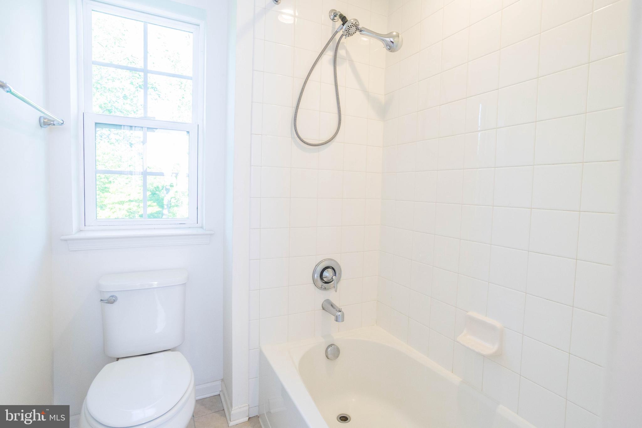 10523 Braddock Run Road Baltimore, MD 21220 - Photo 29 of 40 Upstairs bathroom shower area