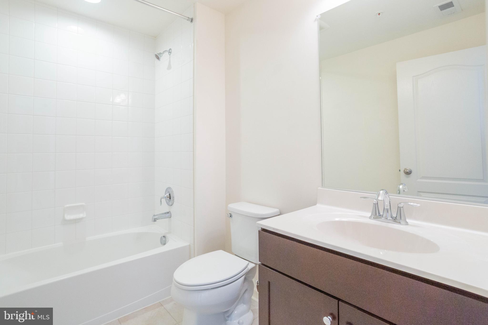 10523 Braddock Run Road Baltimore, MD 21220 - Photo 35 of 40 Basement full bathroom