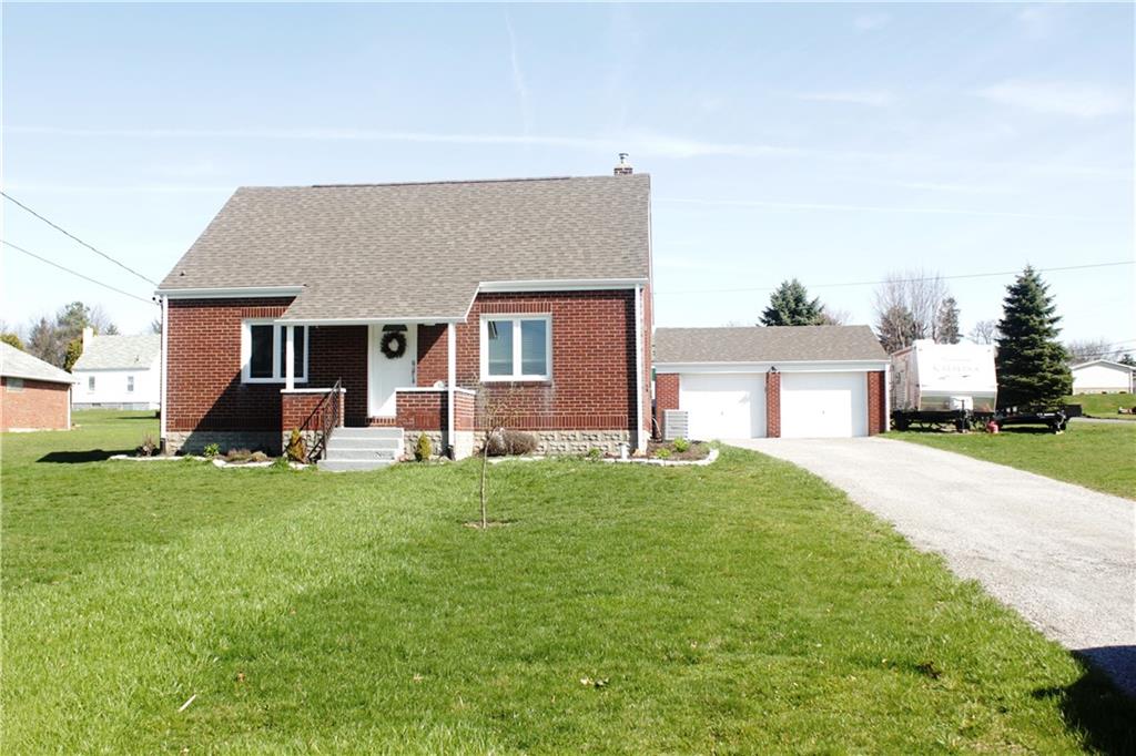 202 Highfield Road Butler, PA 16001 - Photo 1 of 23 Gallery Image 1