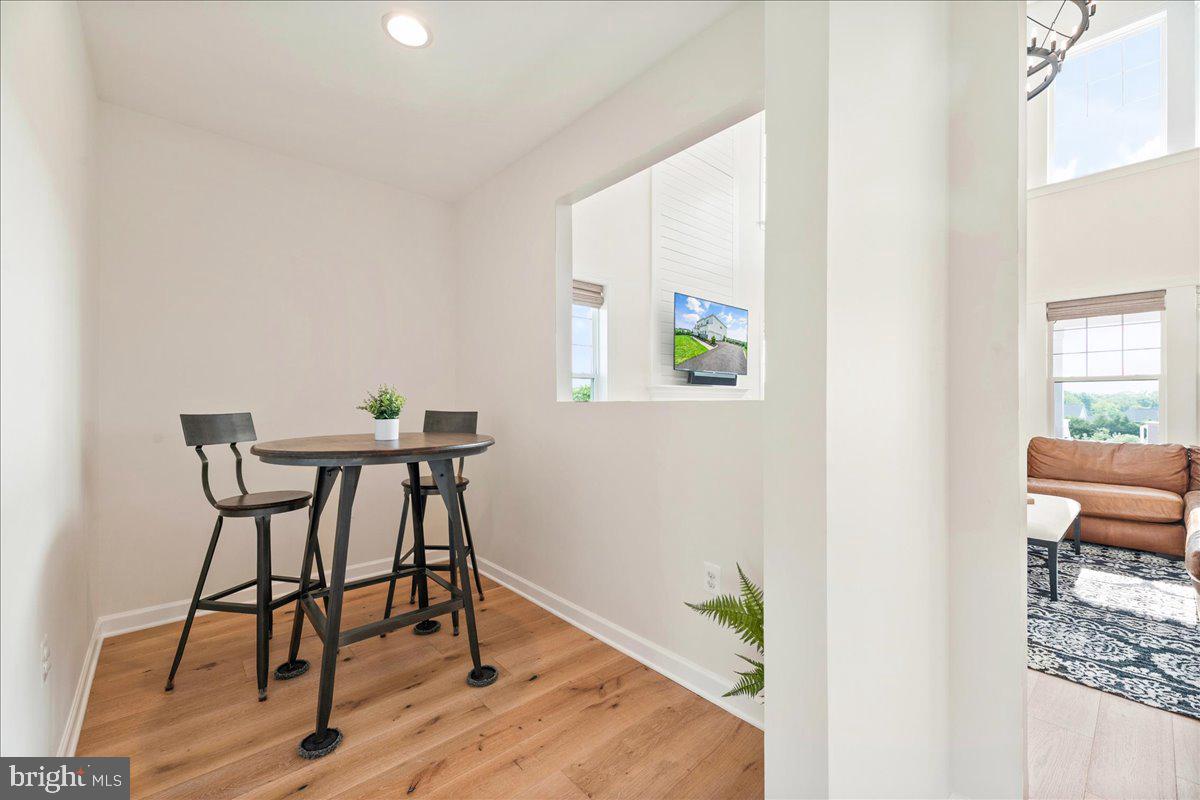 26844 Cobalt Lane Chantilly, VA 20152 - Photo 21 of 43