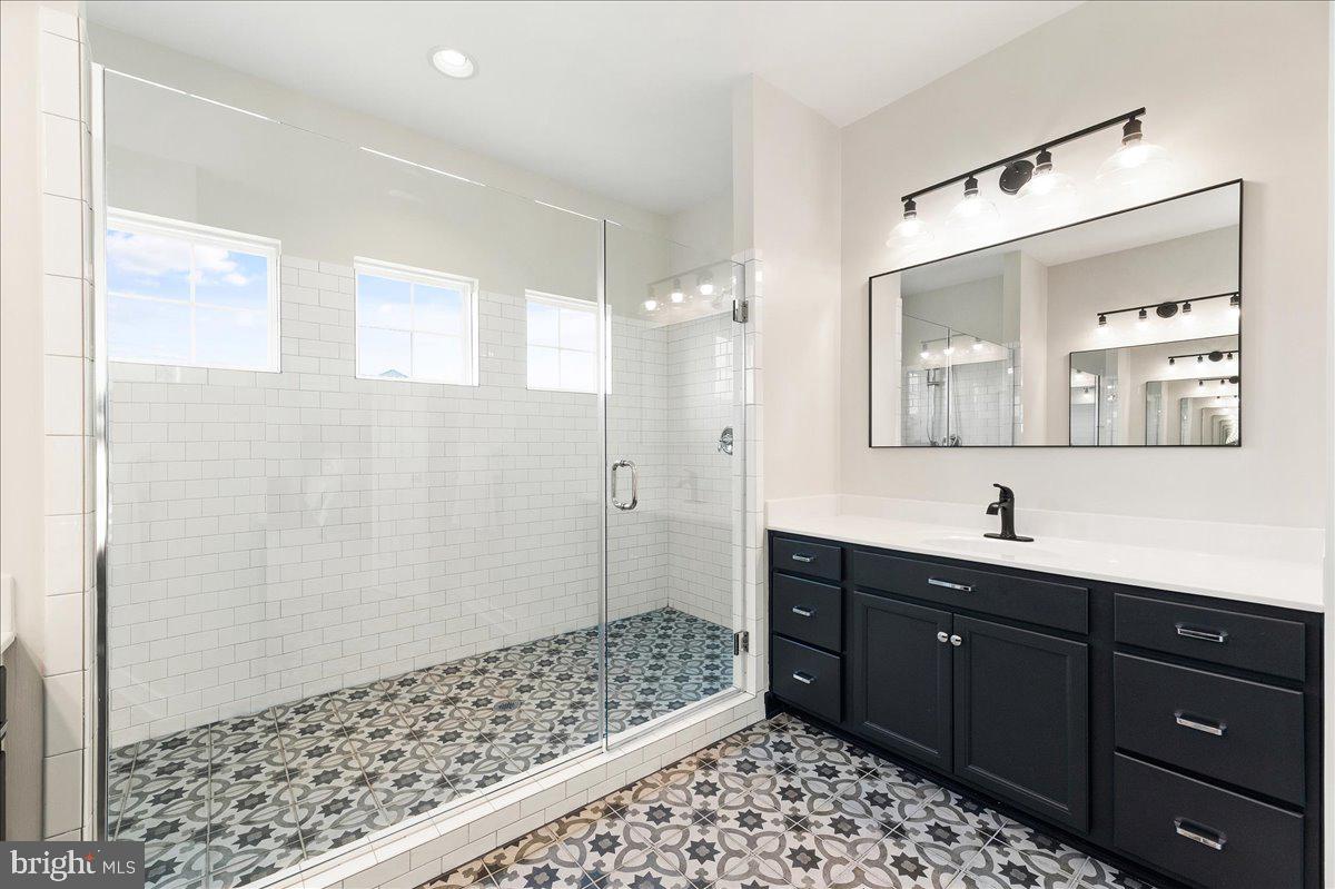 26844 Cobalt Lane Chantilly, VA 20152 - Photo 29 of 43