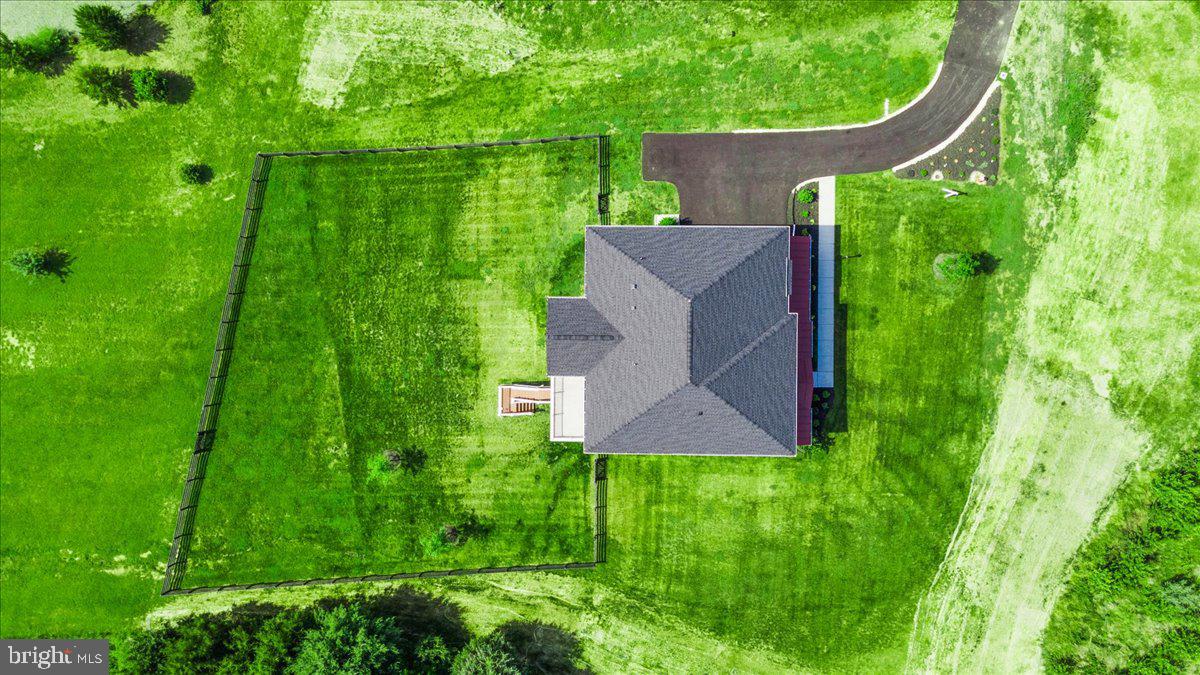 26844 Cobalt Lane Chantilly, VA 20152 - Photo 4 of 43