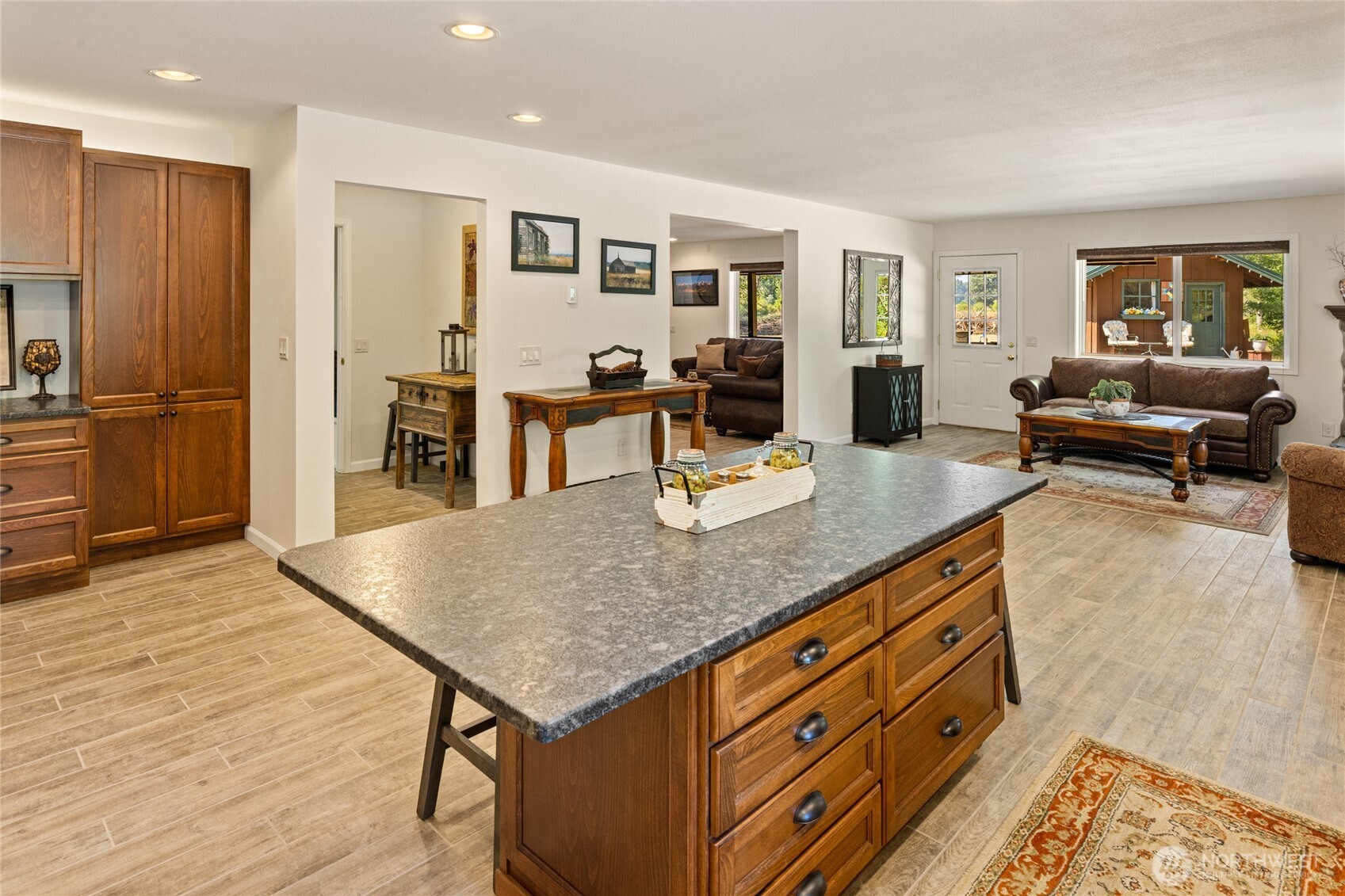 1703 Airport Road Cle Elum, WA 98922 - Photo 17 of 40 Gallery Image 17