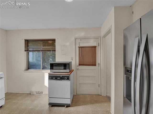 604 Yellowstone Road Colorado Springs, CO 80910 - Photo 8 of 30