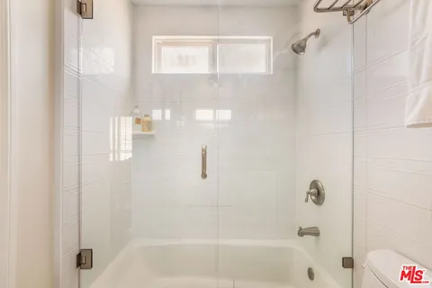 $1,098,000 | 30 Driftwood Street, Unit 4, Marina del Rey, CA 90292