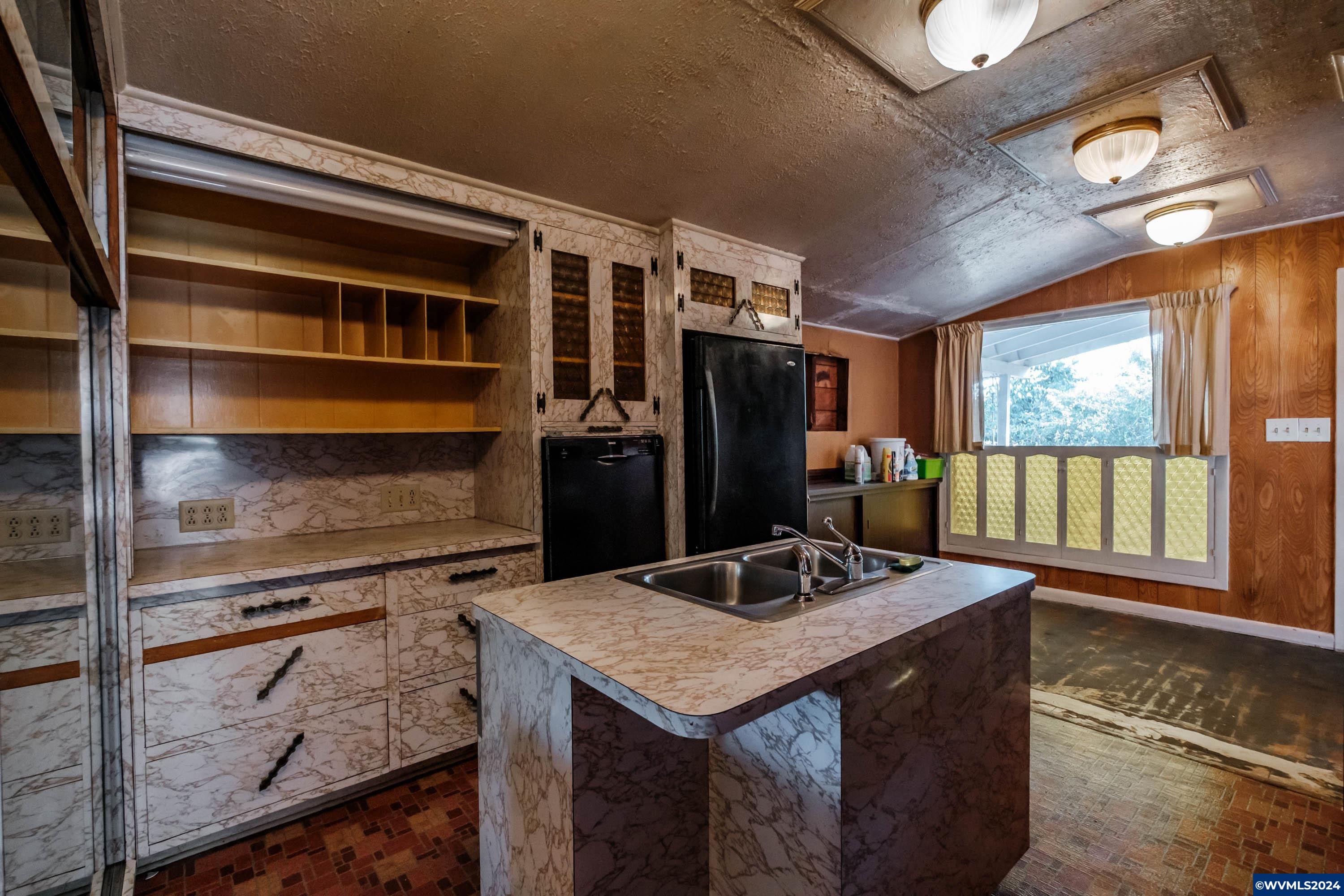 10895 Sunnyside Road Southeast Jefferson, OR 97352 - Photo 9 of 42 Gallery Image 9