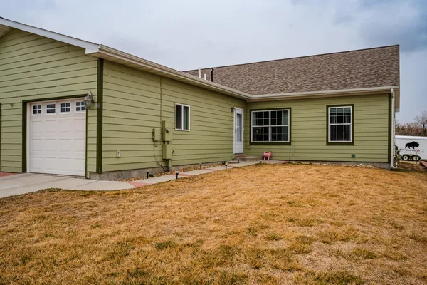 $299,900 | 68 Harmony Street, Buffalo, WY 82834