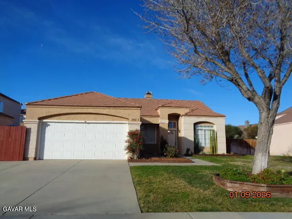 $2,800 | 38865 Fruitridge Court, Palmdale, CA 93551