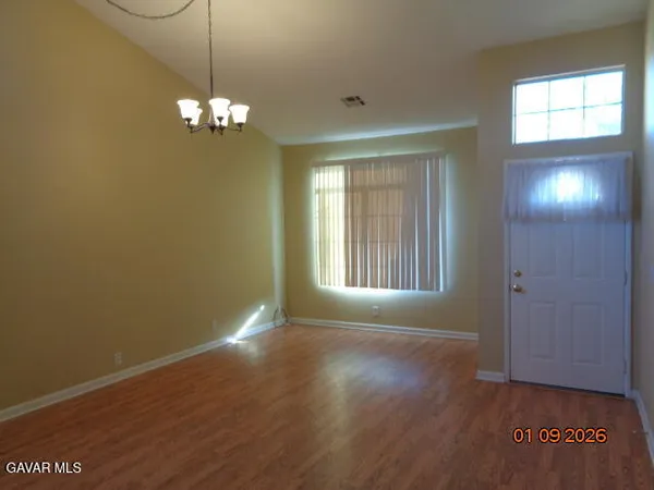 $2,800 | 38865 Fruitridge Court, Palmdale, CA 93551