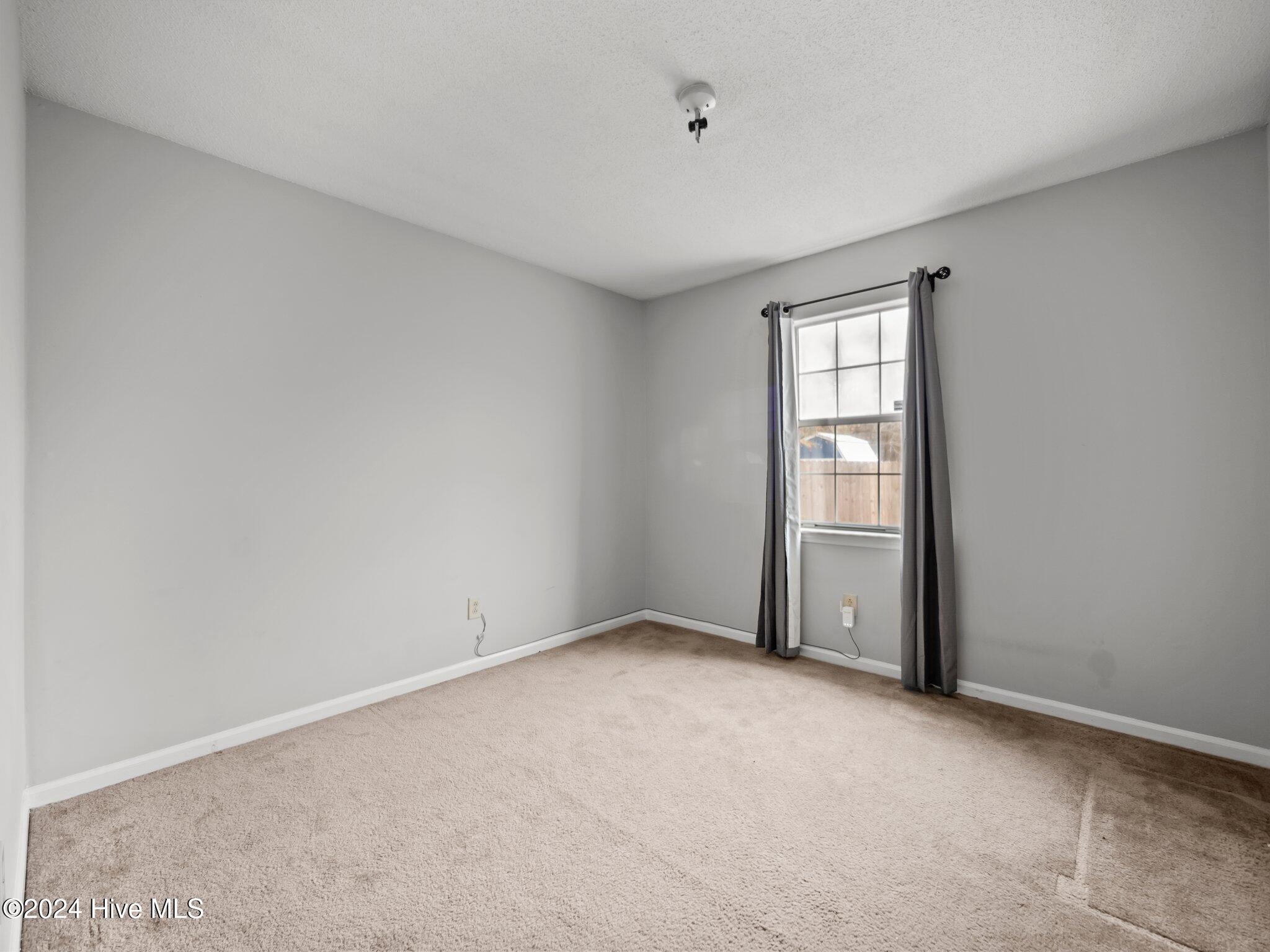 533 Shadowridge Road Jacksonville, NC 28546 - Photo 21 of 42 13-web-or-mls-PC191421