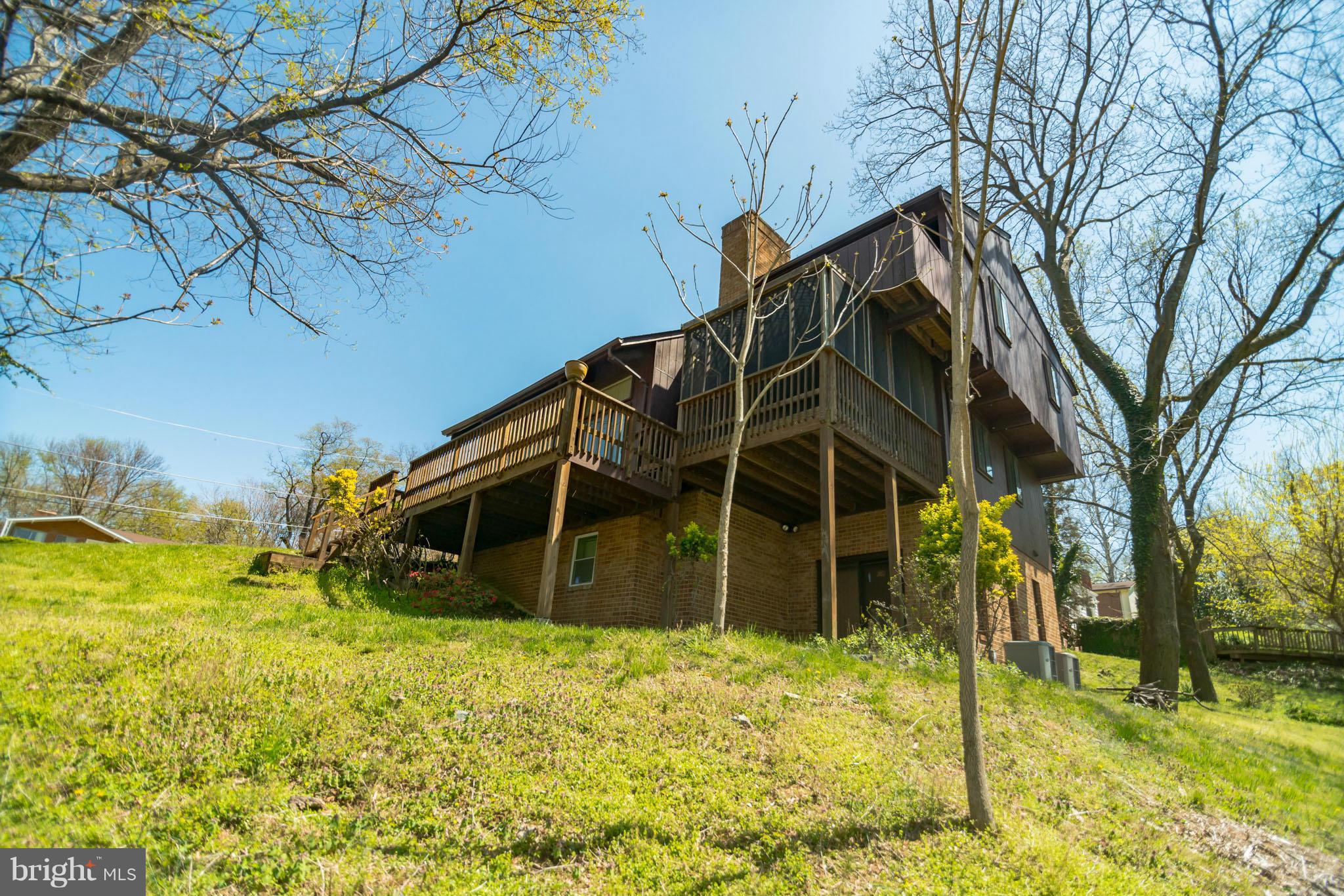 500 Rosier Road Fort Washington, MD 20744 - Photo 5 of 30 Exterior (General)