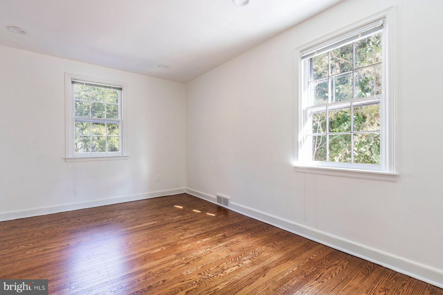 6702 Upper York Road New Hope, PA 18938 - Photo 14 of 26