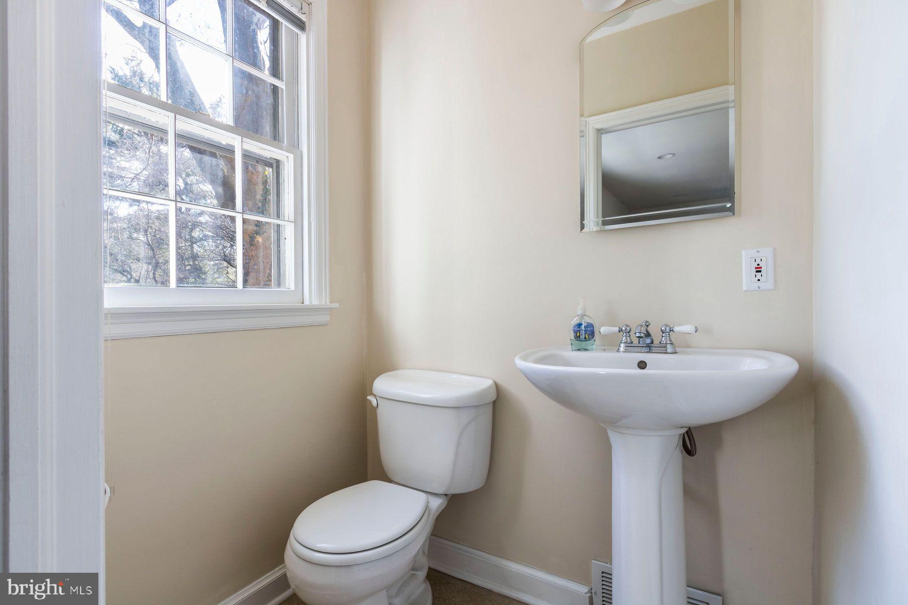 6702 Upper York Road New Hope, PA 18938 - Photo 15 of 26