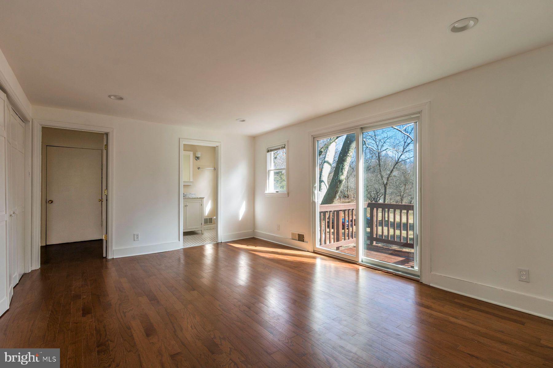 6702 Upper York Road New Hope, PA 18938 - Photo 17 of 26