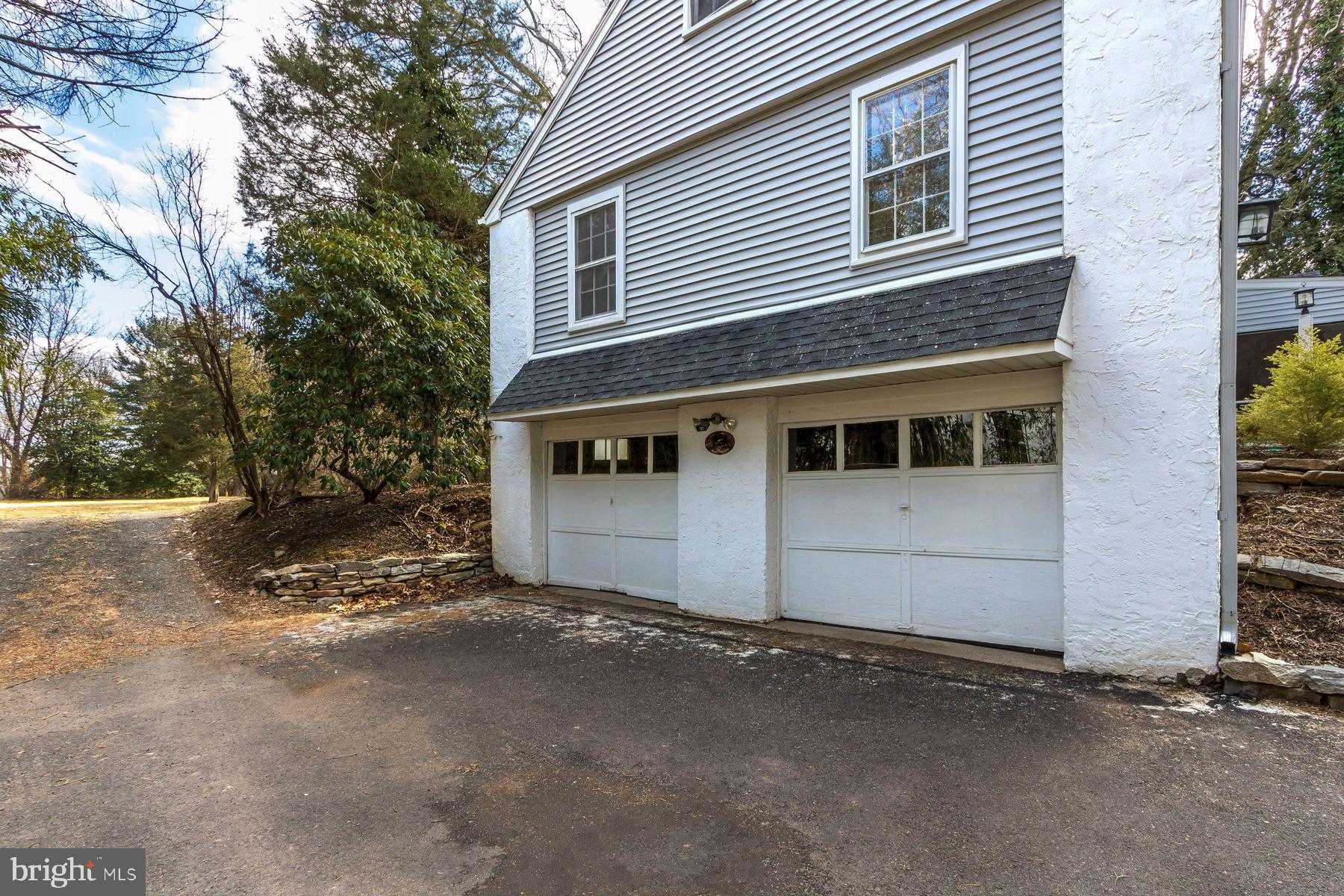 6702 Upper York Road New Hope, PA 18938 - Photo 3 of 26