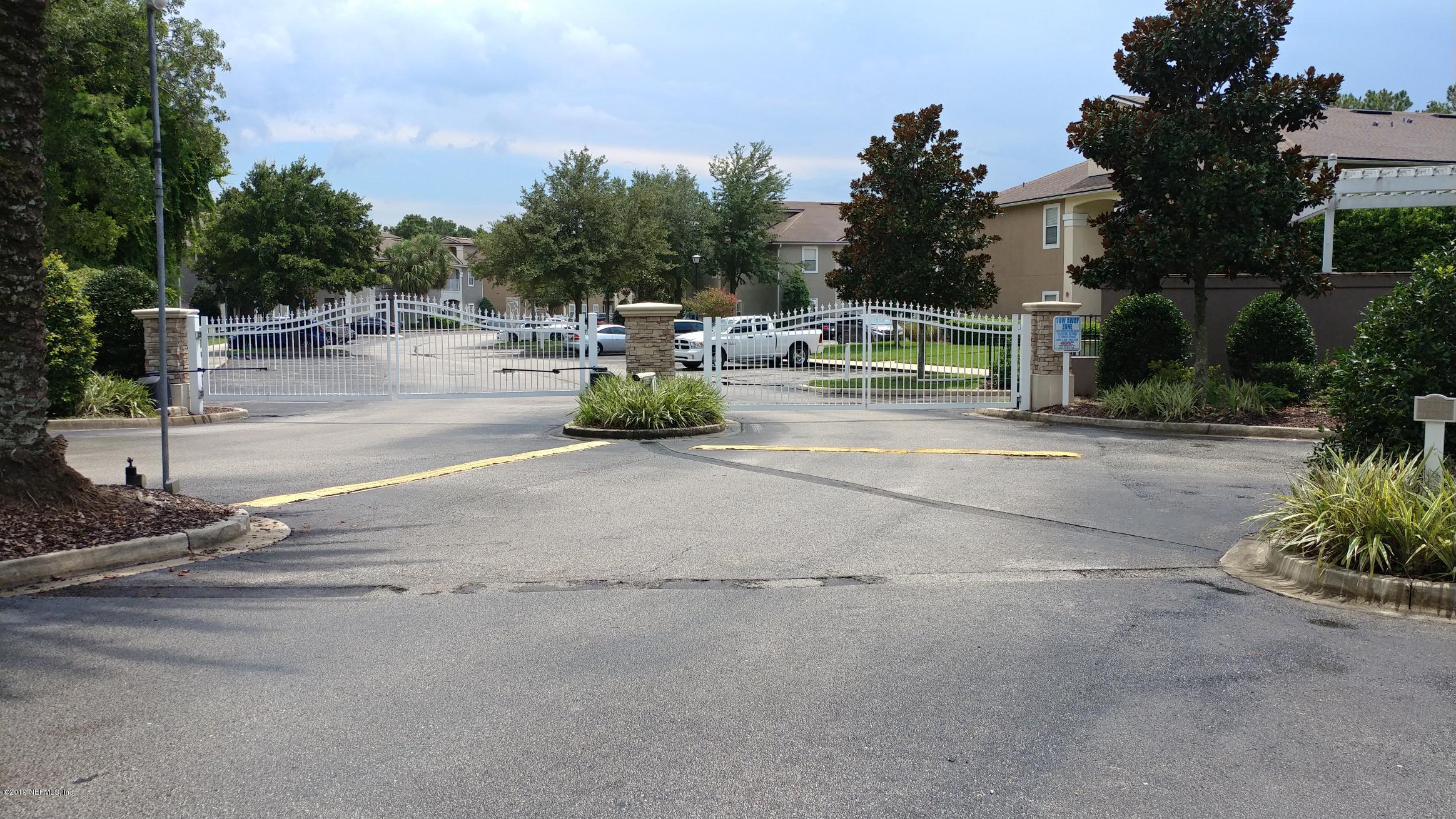 7920 Merrill Road, Unit 1312 Jacksonville, FL 32277 - Photo 3 of 39 20190807_135201