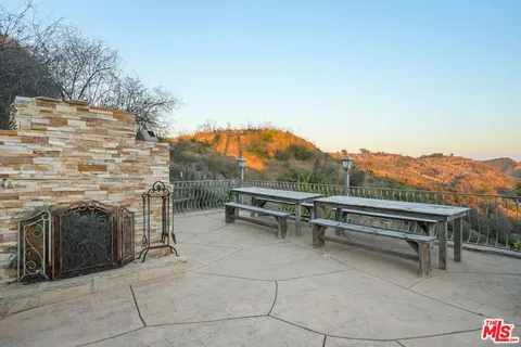 $6,999,000 | 2656 Vista Del Mar Road, Topanga, CA 90290