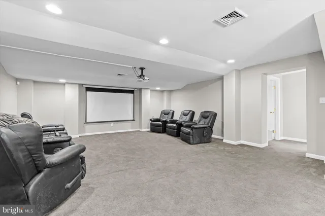 an empty room with a empty space