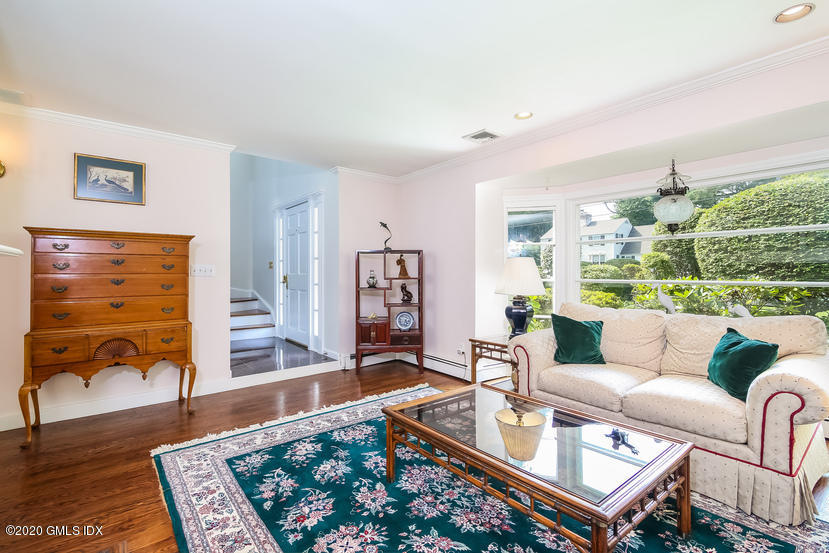 91 Winthrop Drive Riverside, CT 06878 - Photo 5 of 30 a living room with furniture and a rug