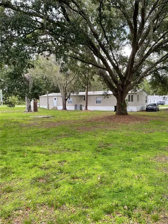 $1,850 | 8638 Gibson Oaks Drive, Lakeland, FL 33809