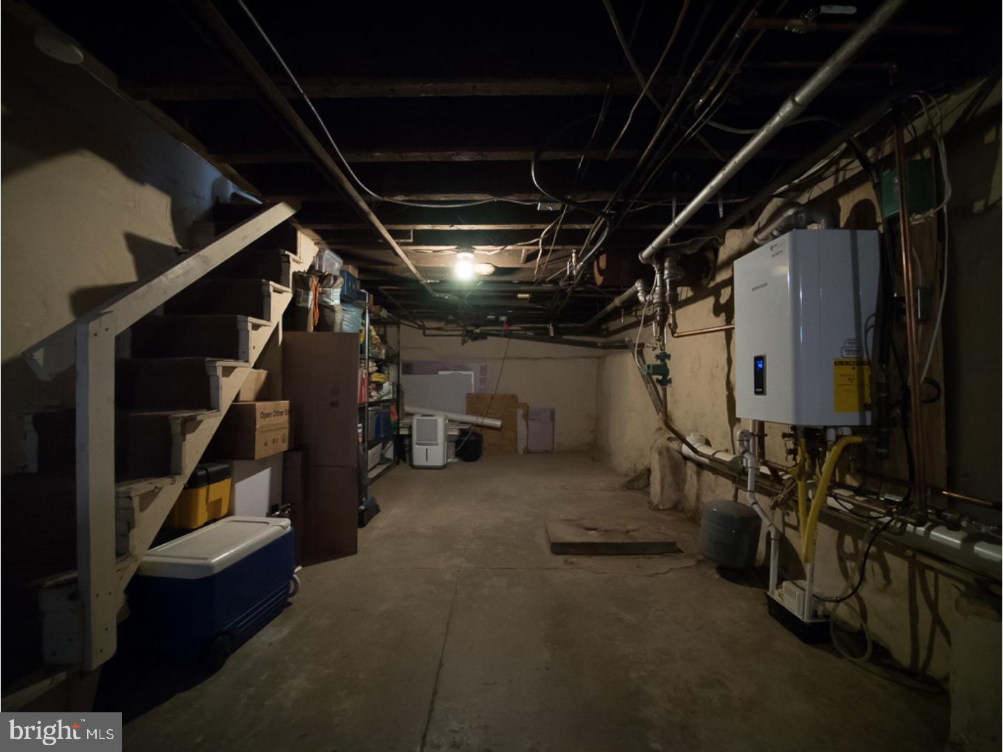 917 Tasker Street Philadelphia, PA 19148 - Photo 17 of 25 Basement
