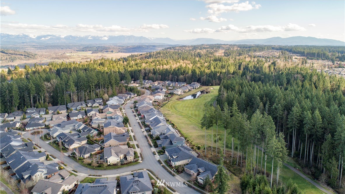 23821 Northeast Adair Road Redmond, WA 98053 - Photo 3 of 25 Gallery Image 3