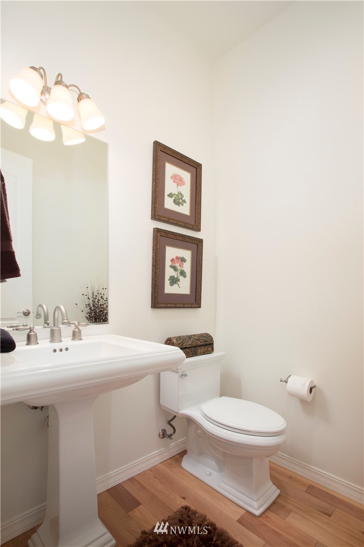 23821 Northeast Adair Road Redmond, WA 98053 - Photo 23 of 25 Gallery Image 23