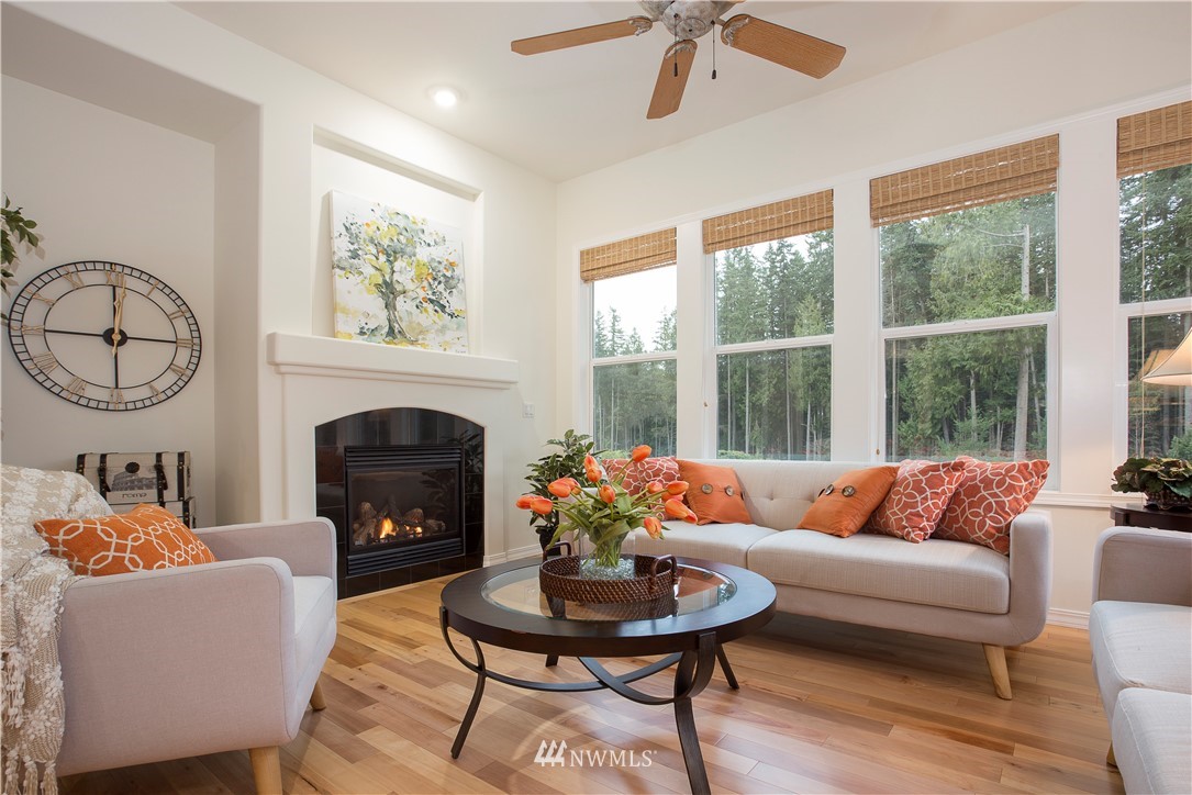 23821 Northeast Adair Road Redmond, WA 98053 - Photo 10 of 25 Gallery Image 10