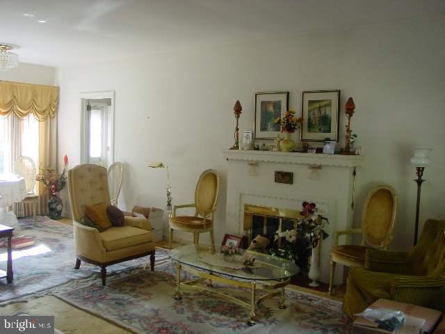 3505 Cloverfield Road Harrisburg, PA 17109 - Photo 2 of 8 Gallery Image 2